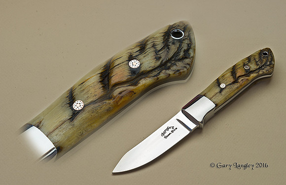 Custom Knife CPM154 with stabilized Rams Horn